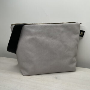 小外袋 - 灰白 | Small Outer Bag - Grey White