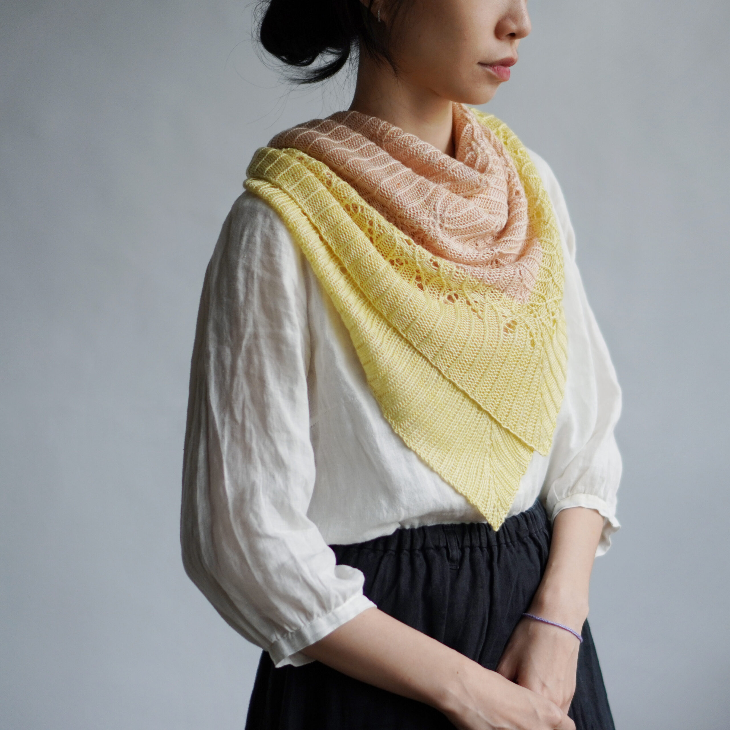 Suimon Shawl