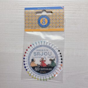 [Maison SAJOU] 玻璃珠大頭針組－刺繡中的女孩 | Glass Head Sewing Pins - Girls Embroidering Rosette